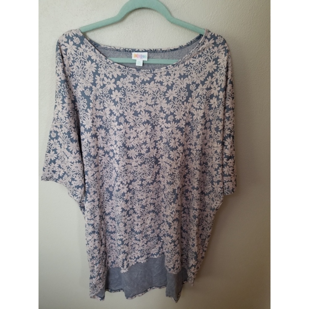 Lularoe Irma top